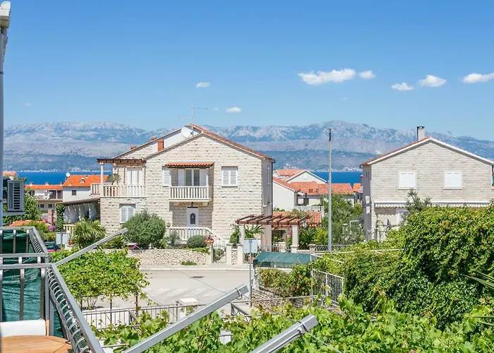 Gasthof Double 5658d Supetar